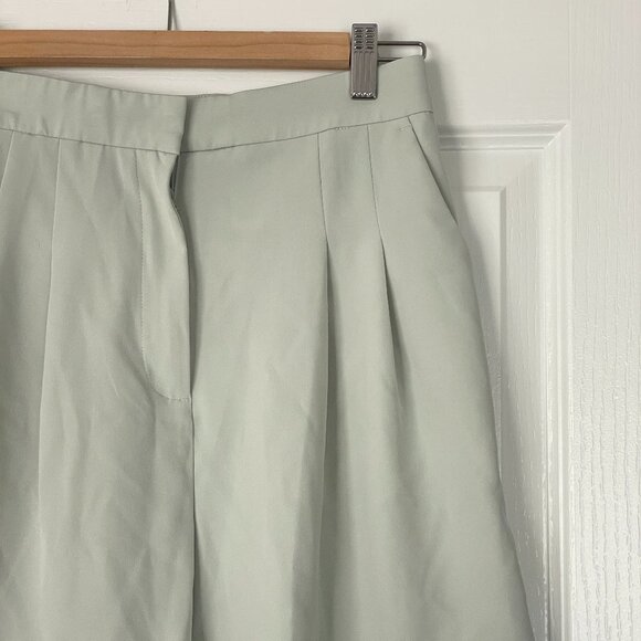 H&M Mint Trouser Shorts - Picture 1 of 5